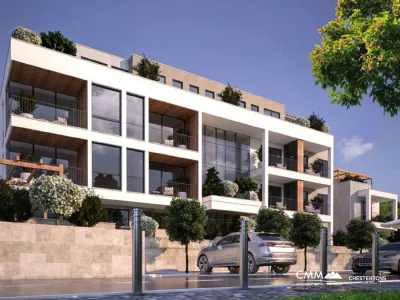 Tivat ve Kotor yakınlarında yüzme havuzlu yeni kompleks
